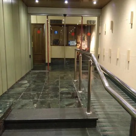 Centro Plaza Guzman