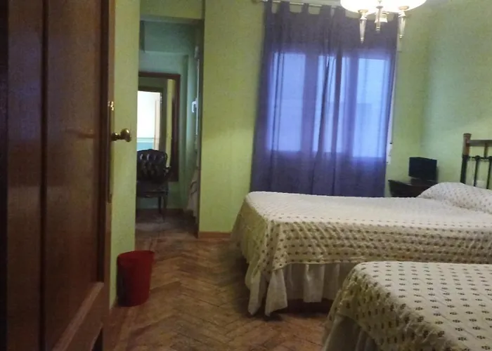 Centro Plaza Guzman Appartement León